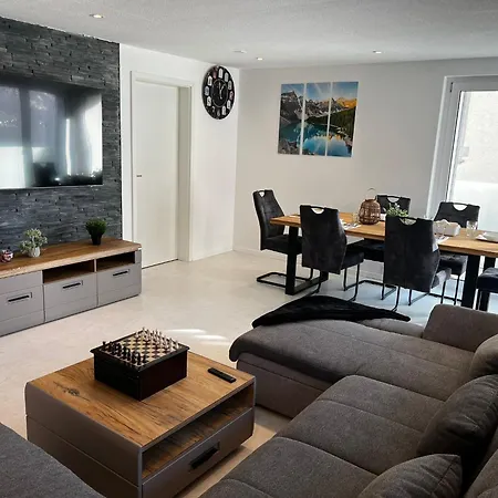 In Am Schoene Walensee Unterterzen